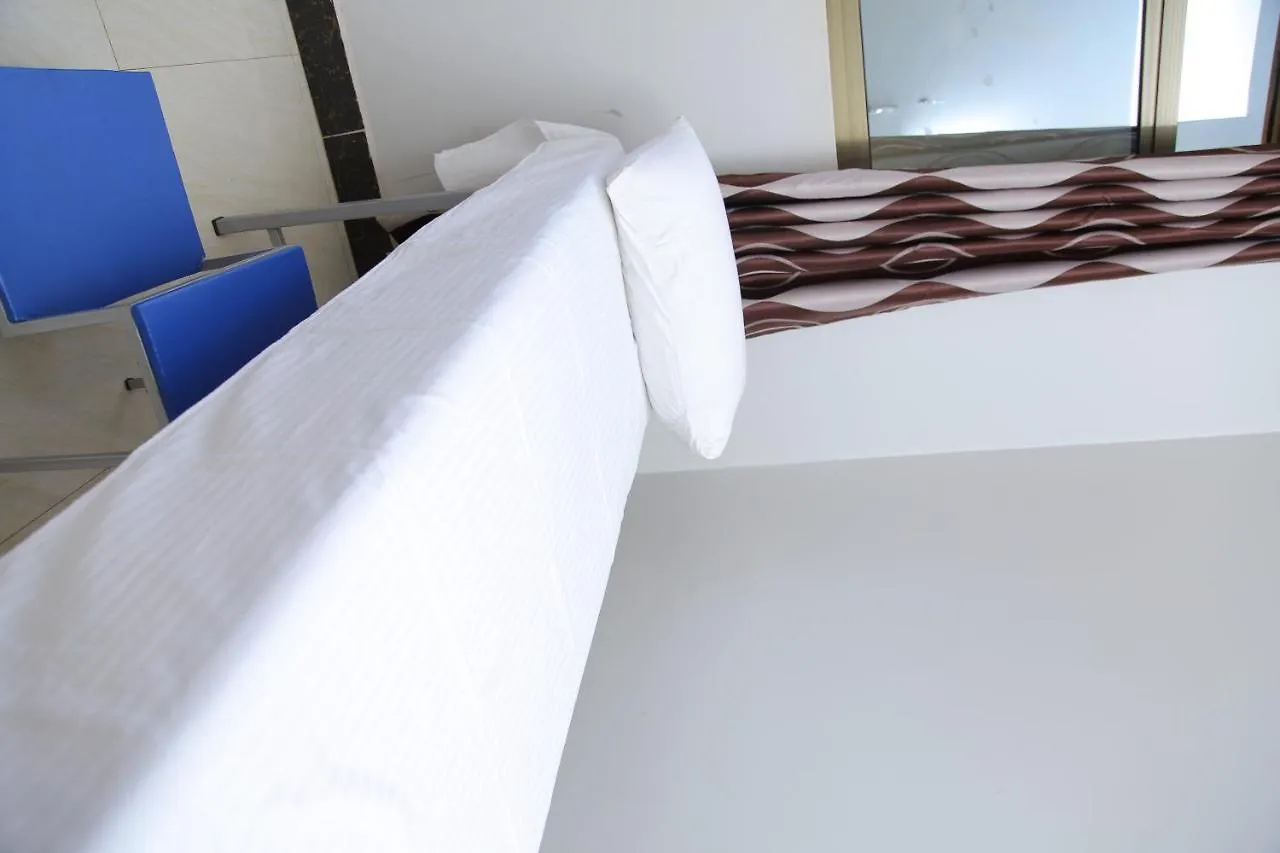 Gold Rock Hotel Kampala 2*,  Uganda